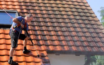 Roof Cleaning